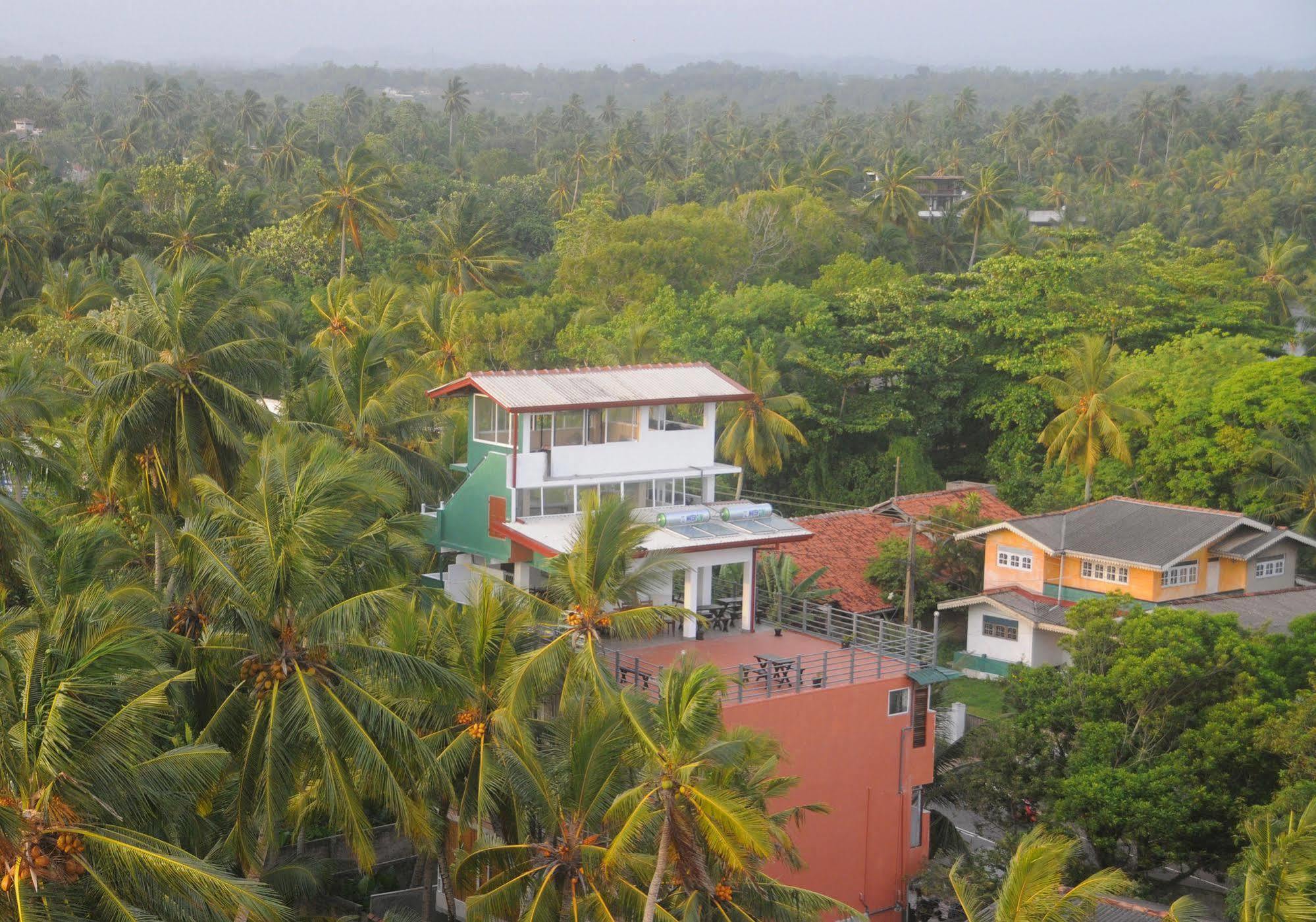 New Shangrela Beach Resort Ambalangoda  Exterior foto